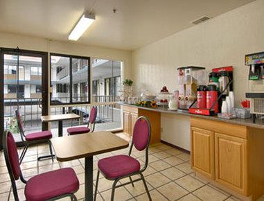 Days Inn Missoula University Buitenkant foto